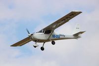 OO-D55 @ LFOQ - Landing - by Romain Roux