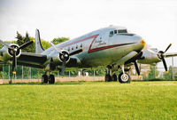 45-0557 @ THF - Berlin Tempelhof 8.5.2002 - by leo larsen