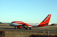 G-EZDV @ EKCH - G-EZDV landed rw 04L - by Erik Oxtorp