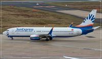 TC-SNU @ EDDK - Boeing 737-8HC - by Jerzy Maciaszek
