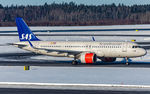 LN-RGM @ ESSA - taxying to the active RW26 - by Friedrich Becker