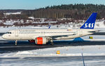 SE-DOZ @ ESSA - taxying to the gate - by Friedrich Becker
