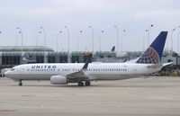 N77536 @ KORD - Boeing 737-824