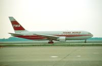N610TW @ BCN - Barcelona 30.8.1990 - by leo larsen