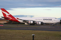 VH-OEI @ YSSY - onto 34L - by Bill Mallinson