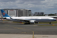 B-5940 @ YSSY - taxiing - by Bill Mallinson