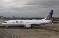 N77525 @ KPHX - Boeing 737-824