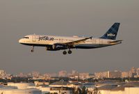 N613JB @ KFLL - JetBlue - by Florida Metal