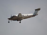 N777SS @ KLAX - King Air 200 - by Florida Metal