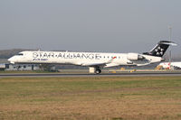 S5-AAV @ LOWW - Adria Airways CRJ-900