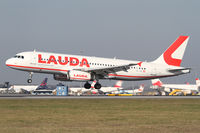 OE-IHL @ LOWW - Laudamotion A320
