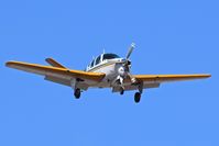 N5436D @ KBOI - Approach to RWY 10L.