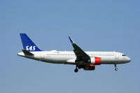 EI-SID @ EKCH - EI-SID landing tw 04L - by Erik Oxtorp