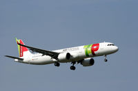 CS-TJM @ EKCH - CS-TJM landing rw 04L - by Erik Oxtorp
