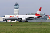 OE-LPA @ VIE - New livery - by HubAir