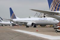 N27511 @ KHOU - Boeing 737-9 MAX