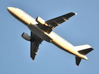 ES-SAQ @ LFBD - AFR6275/89AF departure runway 05 to Paris Orly - by Jean Christophe Ravon - FRENCHSKY