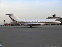 CS-GLC @ EDDK - Bombardier BD-700-1A10 Global 6000 - NJE NetJets Transportes Aereos - 9533 - CS-GLC - 06.08.2015 - CGN - by Ralf Winter