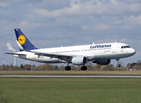 D-AIWA @ CPH - Copenhagen 10.4.2019 - by leo larsen