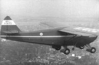 N74152 - air-to-air shot, who could guess this is also a car? - by Fabrice Saint-Arroman collection