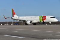 CS-TTY @ EDDK - Embraer ERJ-195AR 190-200GW - NI PGA Portugalia opf TAP Express 'Lisboa' - 19000609 - CS-TTY - 13.12.2018 - CGN - by Ralf Winter