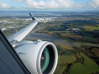 ZK-NNC @ NZAA - Climbing out of Auckland (AKL-OOL) - by Micha Lueck