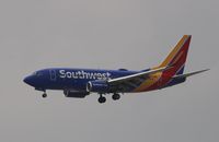 N776WN @ KHOU - Boeing 737-7H4