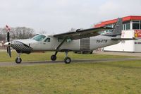 PH-FTW @ EHSE - Skydive ENPC at Breda Airport. - by Raymond De Clercq