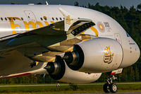 A6-EOA @ EDDF - evening, Rwy 18 Frankfurt - by Uwe Zinke