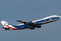 G-CLAB @ EDDF - bad waether - by Uwe Zinke