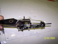 N29MH @ CYZV - A new Bowden cable only was available three weeks later.
The problem was that the bracket where the Bowden cable had threaded through, released from the bracket and thus could not exert any force to control the carburetor. - by Stefan Dudzus