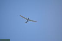 D-KUHU - Pilot from flighschool Feuerstein e. V during flight exercises - by Jakob Schaffarczyk
