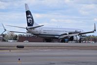 N403AS @ KBOI - Landing roll out on RWY 28R.