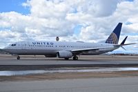 N87531 @ KBOI - Taxiing on Alpha.