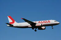OE-IHD @ EKCH - OE-IHD landing rw 04L - by Erik Oxtorp