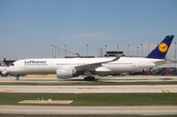 D-AIXE @ KORD - Airbus A350-941