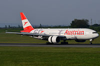 OE-LPF @ LOWW - Landing RWY 34 on a sunny but stormy day - by HubAir