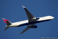 N182DN @ KJFK - Boeing 767-332/ER - Delta Air Lines  C/N 25987, N182DN - by Dariusz Jezewski www.FotoDj.com
