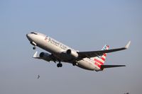 N960NN @ KSNA - Boeing 737-823 - by Mark Pasqualino