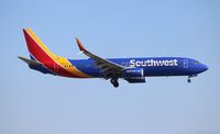 N8524Z @ KLAX - Southwest 737-8H4