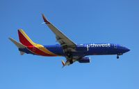 N8682B @ KLAX - Southwest 737-8H4