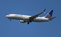 N17233 @ KSFO - United - by Florida Metal