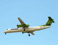 YL-BBV @ EKCH - YL-BBV landing rw 04L - by Erik Oxtorp