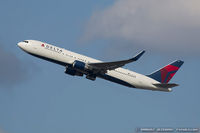 N192DN @ KJFK - Boeing 767-332/ER - Delta Air Lines  C/N 28449, N192DN