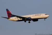 N384DA @ KJFK - Boeing 737-832 - Delta Air Lines  C/N 30347, N384DA