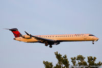 N605LR @ KJFK - Bombardier CRJ-900 (CL-600-2D24) - Delta Connection (Endeavor Air)   C/N 15160, N605LR