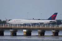 N673US @ KJFK - Boeing 747-451 - Delta Air Lines  C/N 30268, N673US - by Dariusz Jezewski www.FotoDj.com