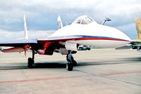 598 WHITE @ SXF - Berlin Air Show 4.6.1994 - by leo larsen
