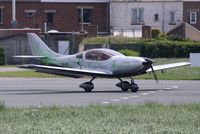 OO-H89 @ EBKT - Ready for take off.