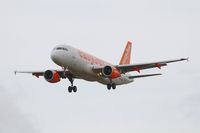 G-EZUJ @ LFBD - Airbus A320-214, On final rwy 29, Bordeaux Mérignac airport (LFBD-BOD) - by Yves-Q